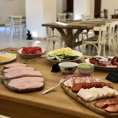 The Of History - Anno 1830 4* Tihany