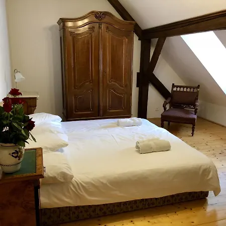 The Of History - Anno 1830 Hotel