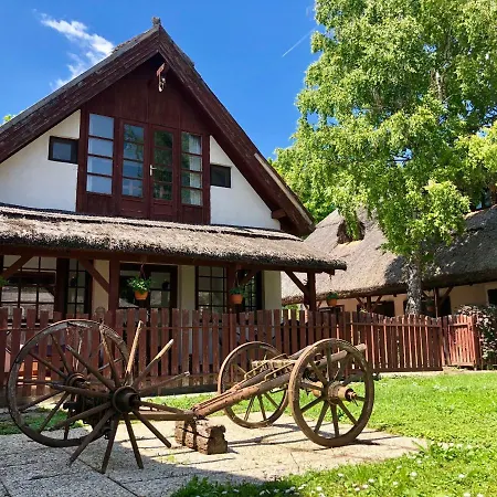The Of History - Anno 1830 Szálloda